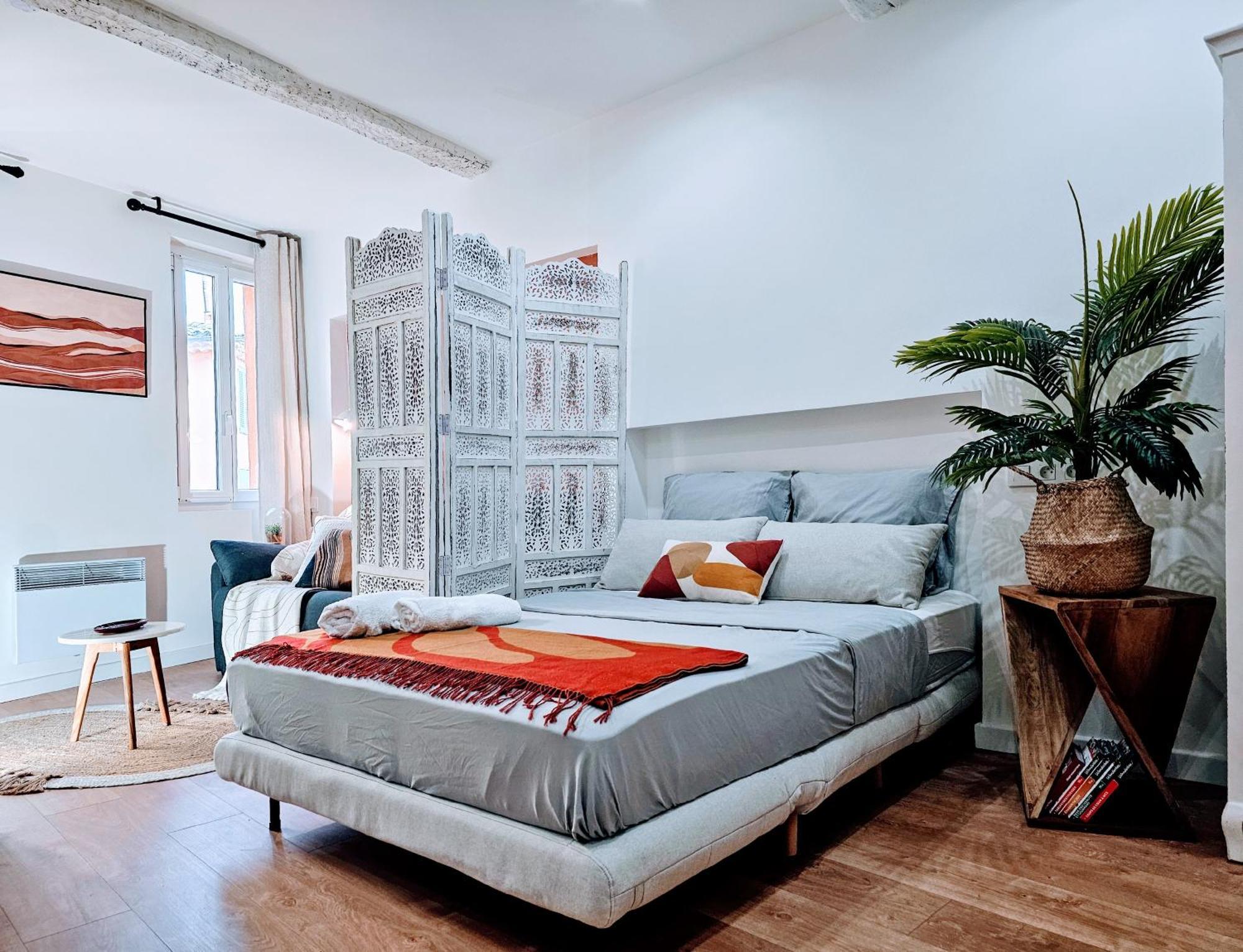 Studio Aux Pieds Des Parfumeries 格拉斯 外观 照片